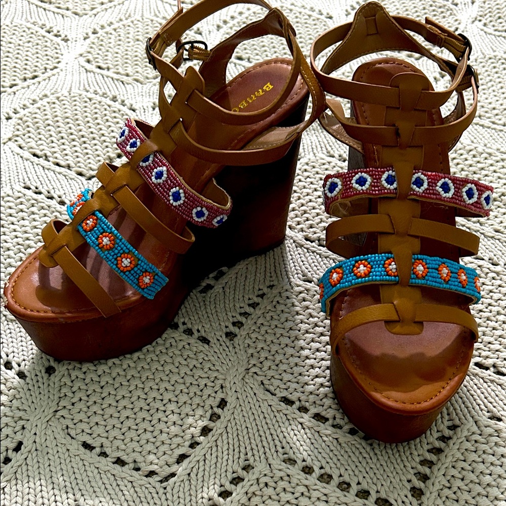 ModCloth Bamboo Beaded Boho Wedge Sandals Sz 9